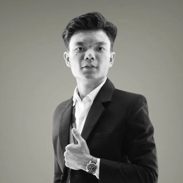 Ye Min Thu - Digital Marketer Logo